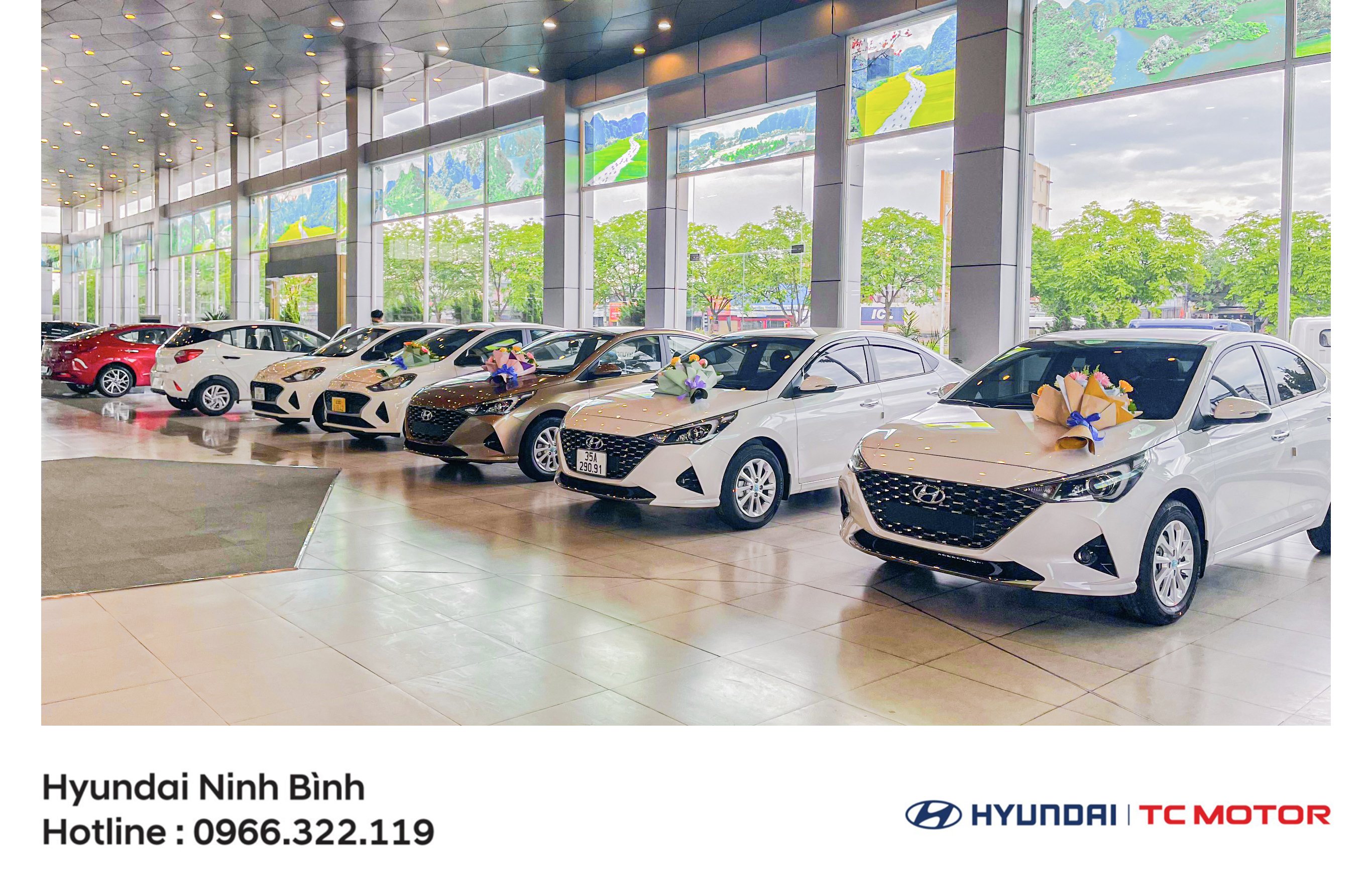 LỄ BÀN GIAO XE THÁNG 5 - HÌNH ẢNH KHÁCH HÀNG NHẬN XE TẠI HYUNDAI NINH BÌNH